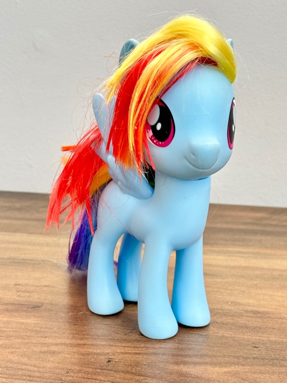 2016 My Little Pony Friendship Is Magic Rainbow Dash 6" Toy Figure Cake Topper